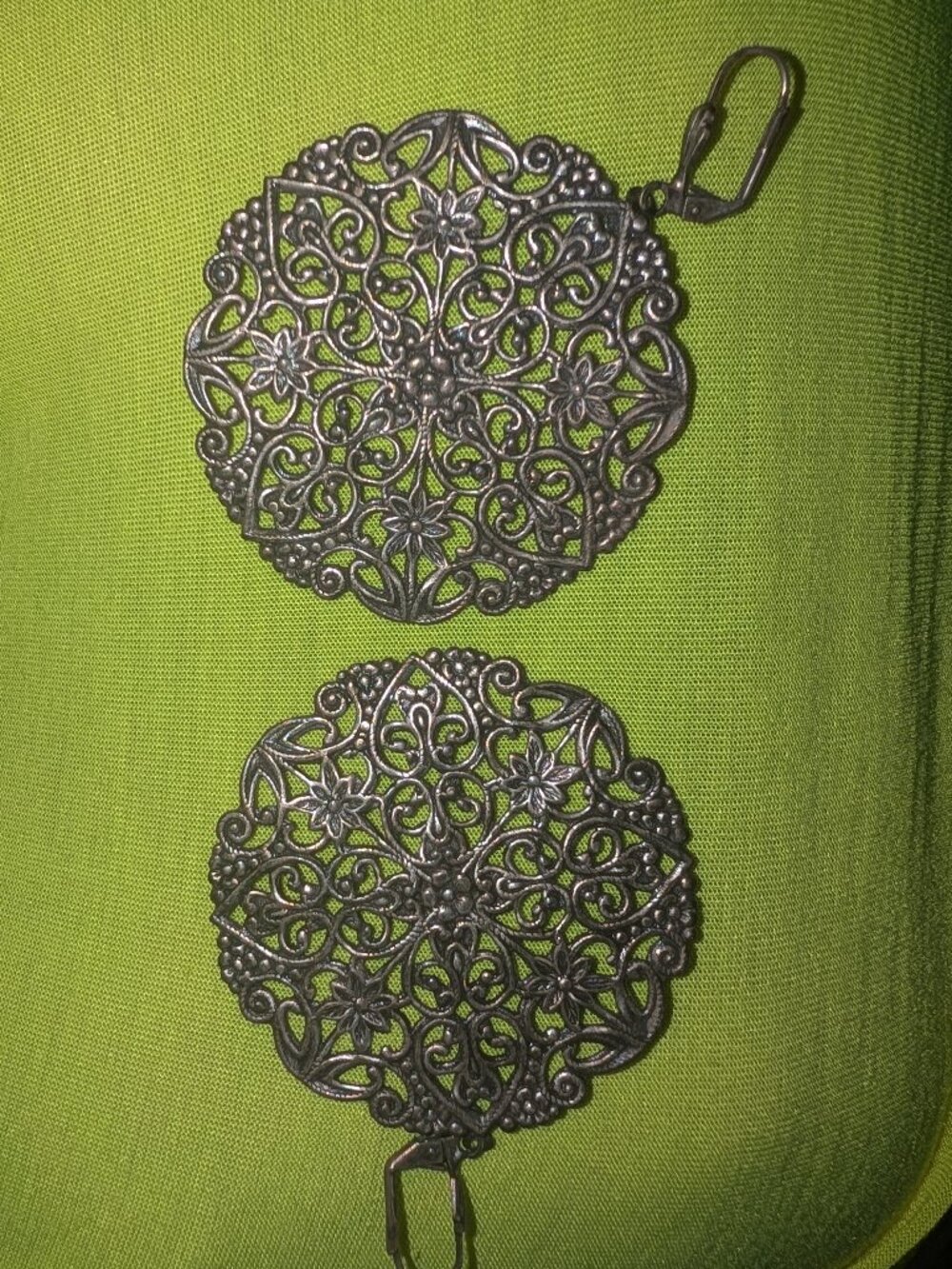 dangle earrings